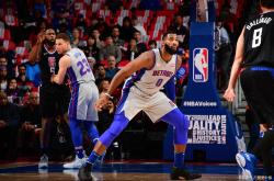 爱游戏网页版 -刚刚！Ning在法国队比赛中失利巴塞罗那集结日再遭质疑，广东宏远强势反弹备战NBA总决赛的简单介绍